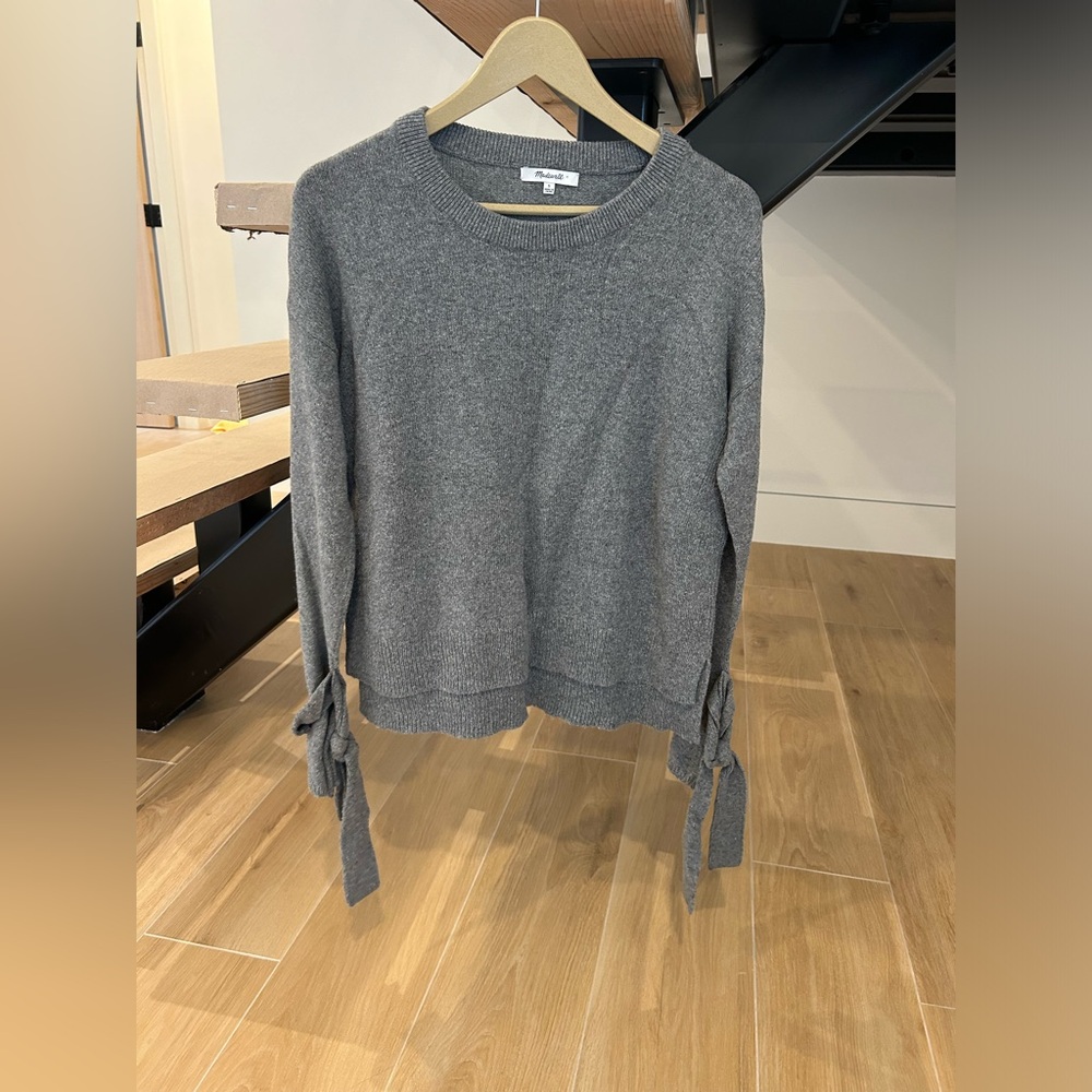 Madewell Charcoal Knit Sweater with Bow Sleeves